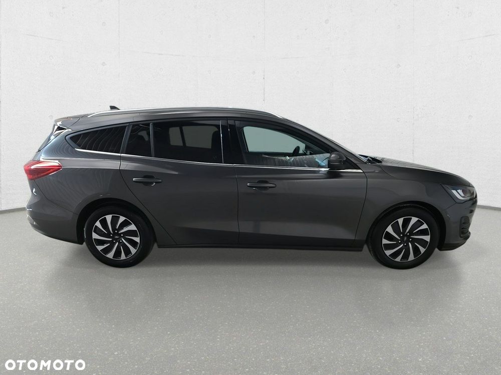 Ford Focus - 8