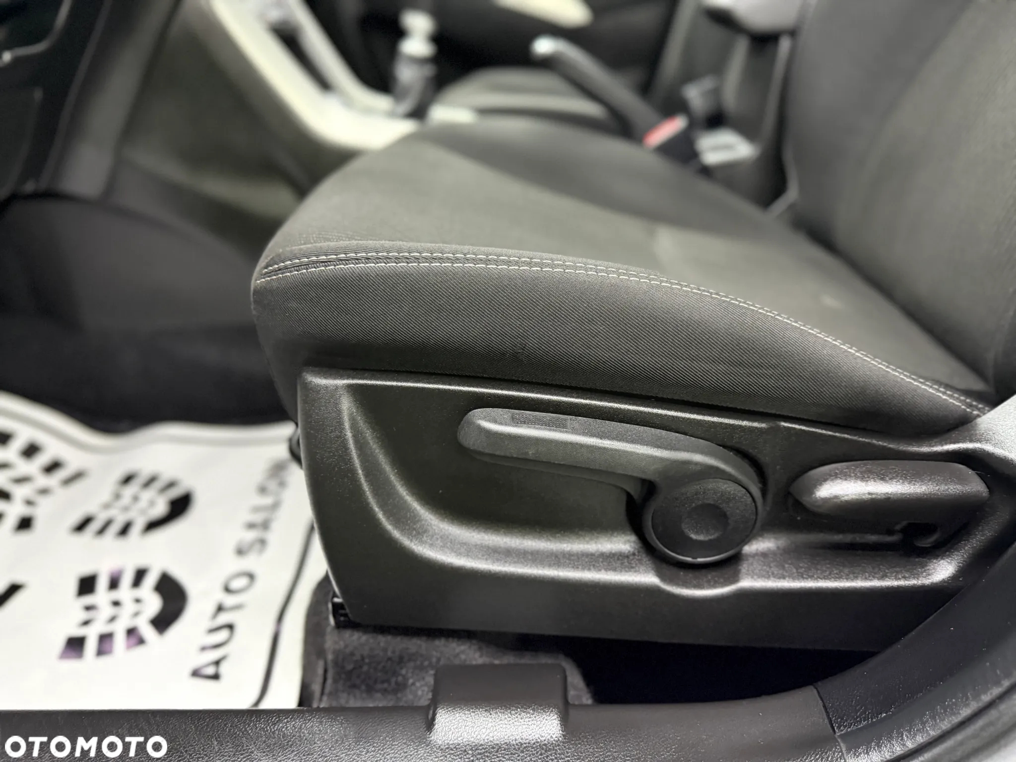 Suzuki SX4 S-Cross - 17
