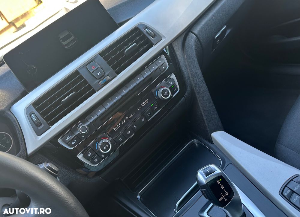 BMW Seria 3 320d AT MHEV - 15