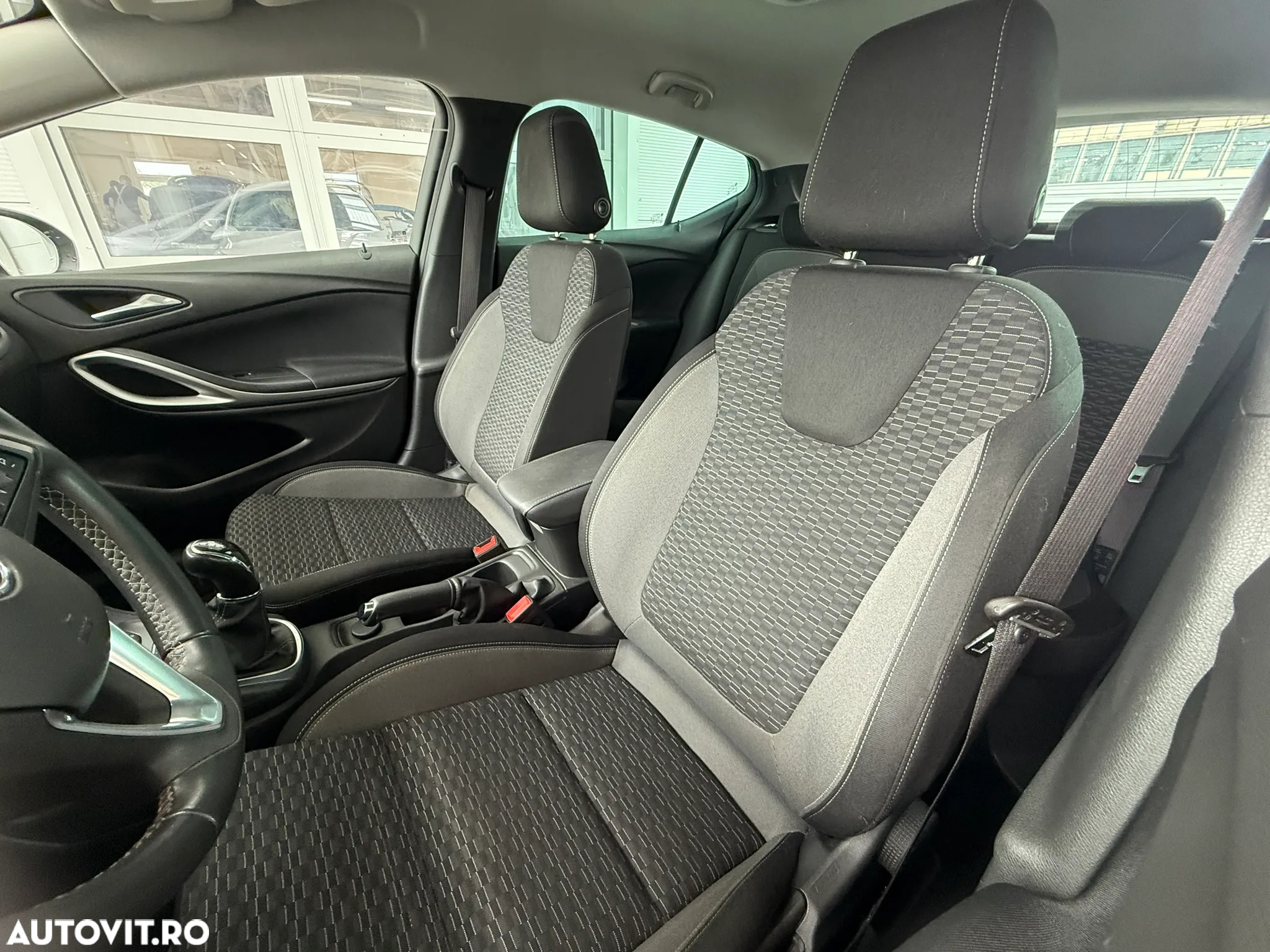 Opel Astra 1.5 Start/Stop 2020 - 15