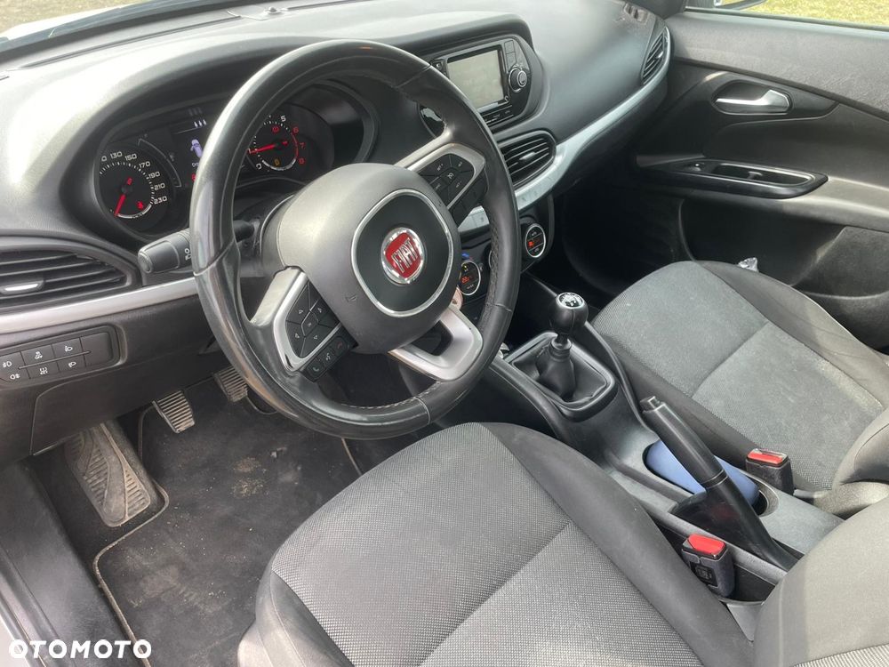 Fiat Tipo 1.4 16V More - 8