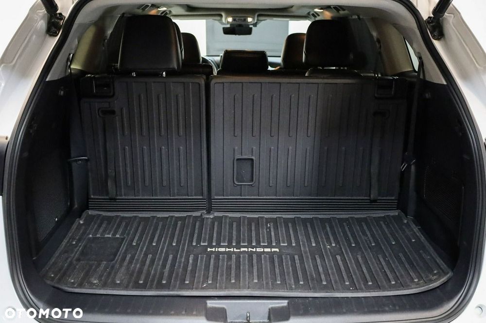 Toyota Highlander - 13