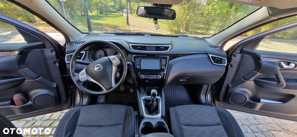 Nissan Qashqai 1.2 DIG-T Acenta EU6 - 6
