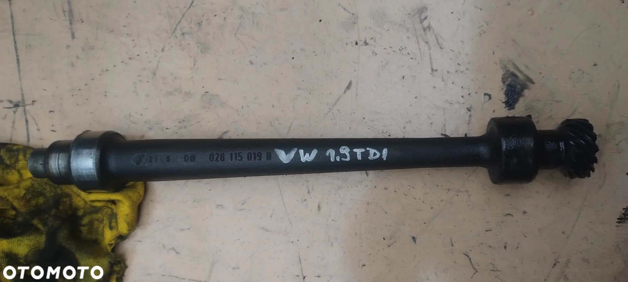 VW T4 passat golf III 1,9TDI wałek 028115019B koło wałka 028115021B - 3