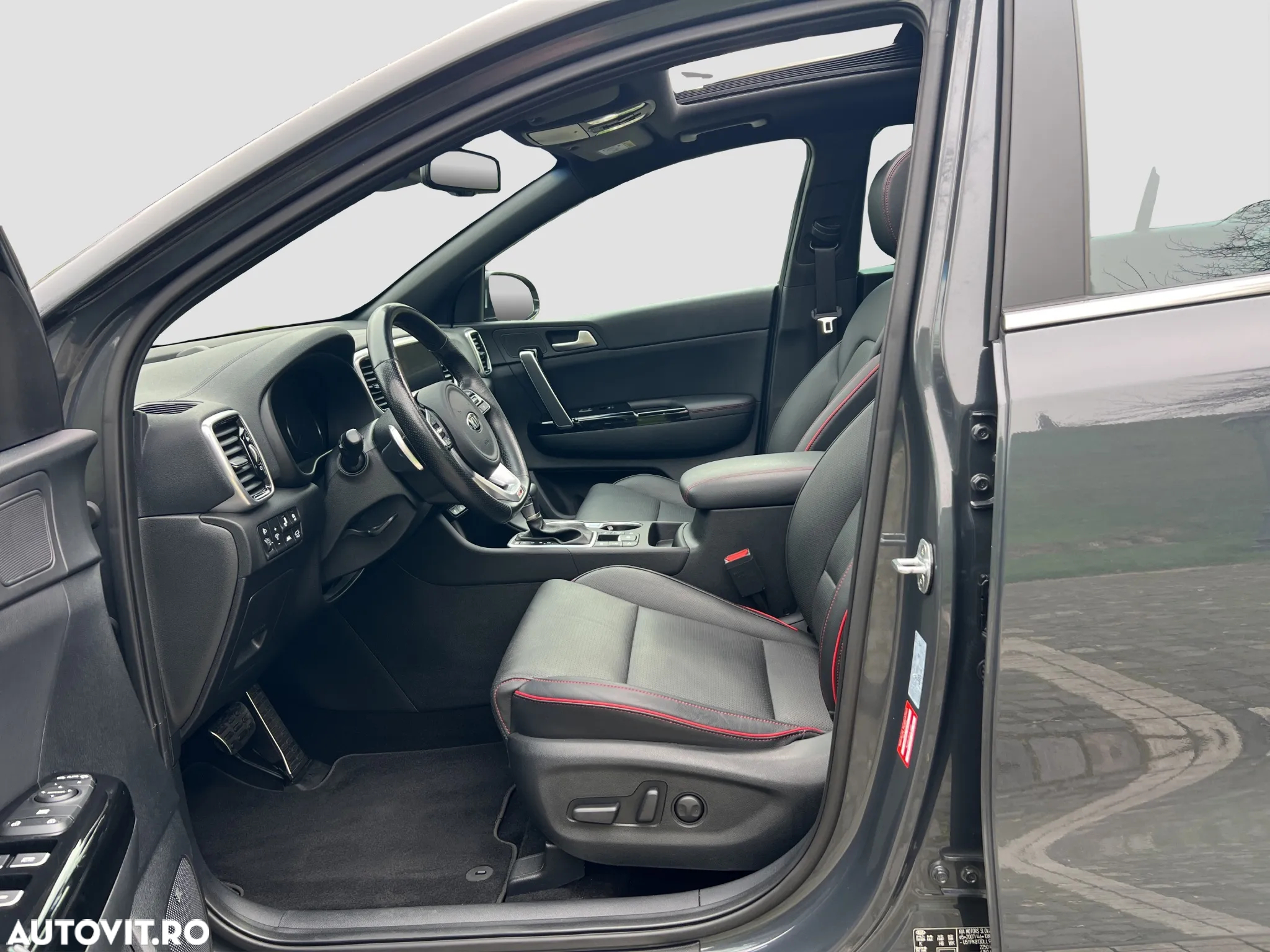 Kia Sportage 2,0 CRDI AWD Aut. GT Line - 5