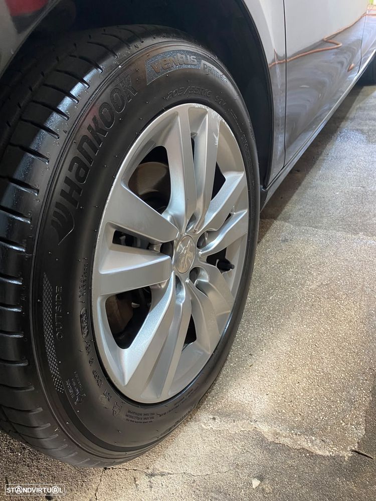 Peugeot 308 SW 1.5 BlueHDi Active - 11