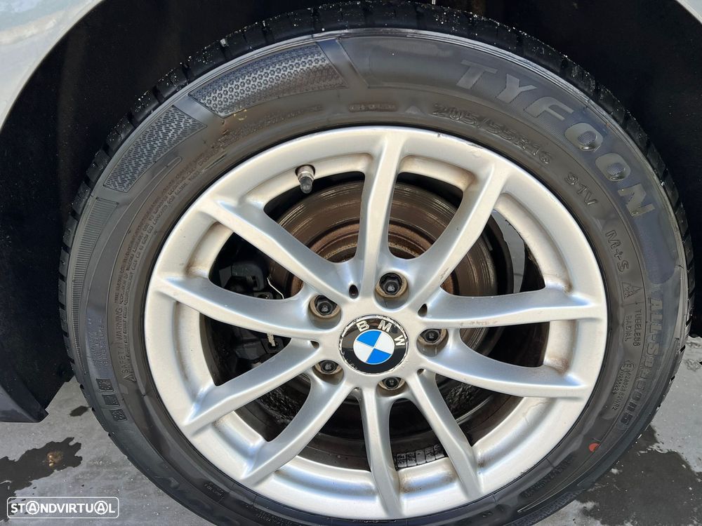 BMW 116 d EfficientDynamics Edition - 13