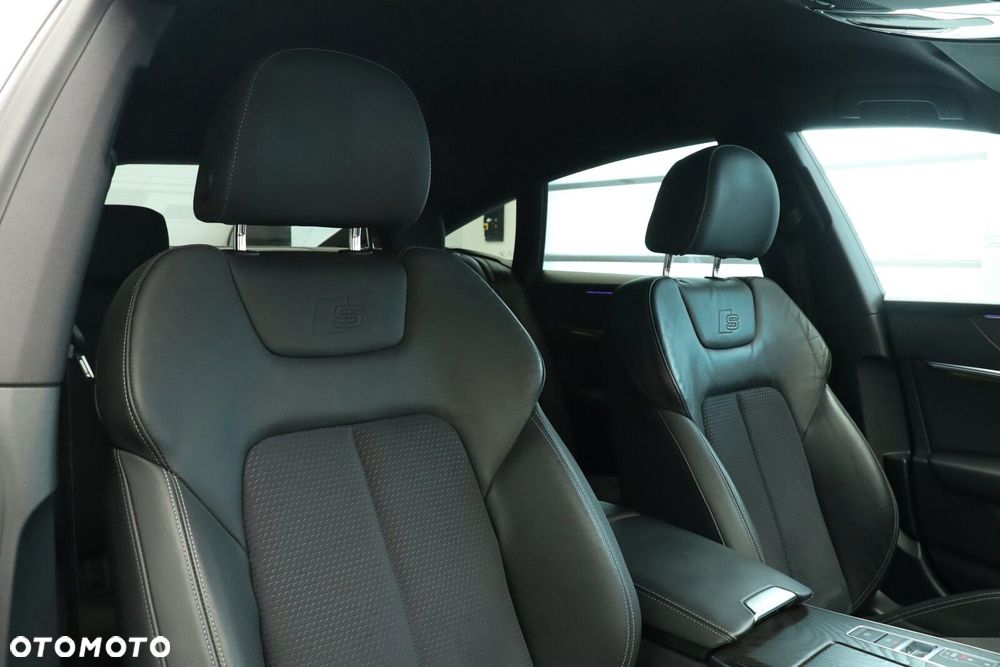Audi A7 Sportback - 12