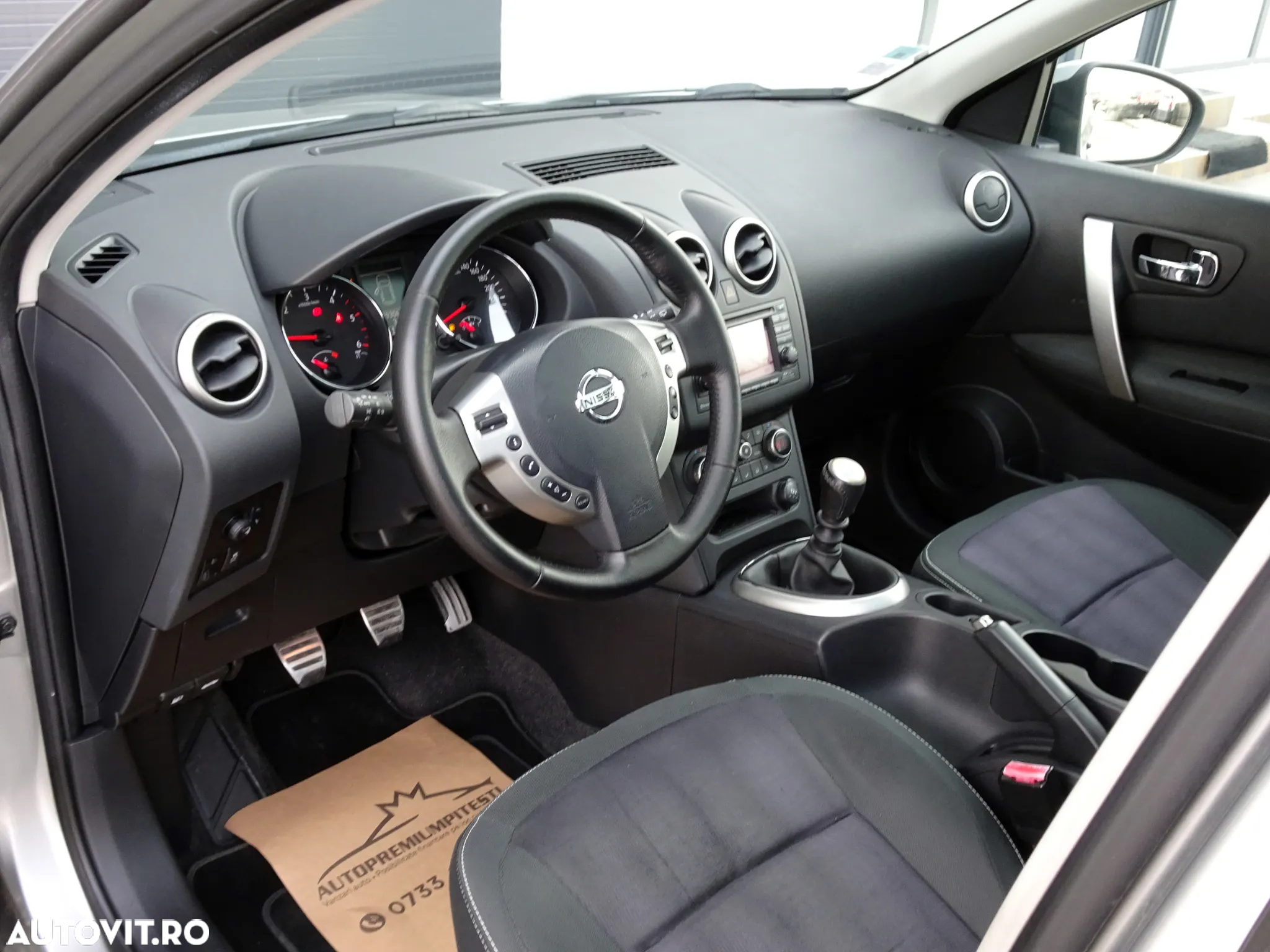 Nissan Qashqai 1.5 DCI Start/Stop Tekna - 9