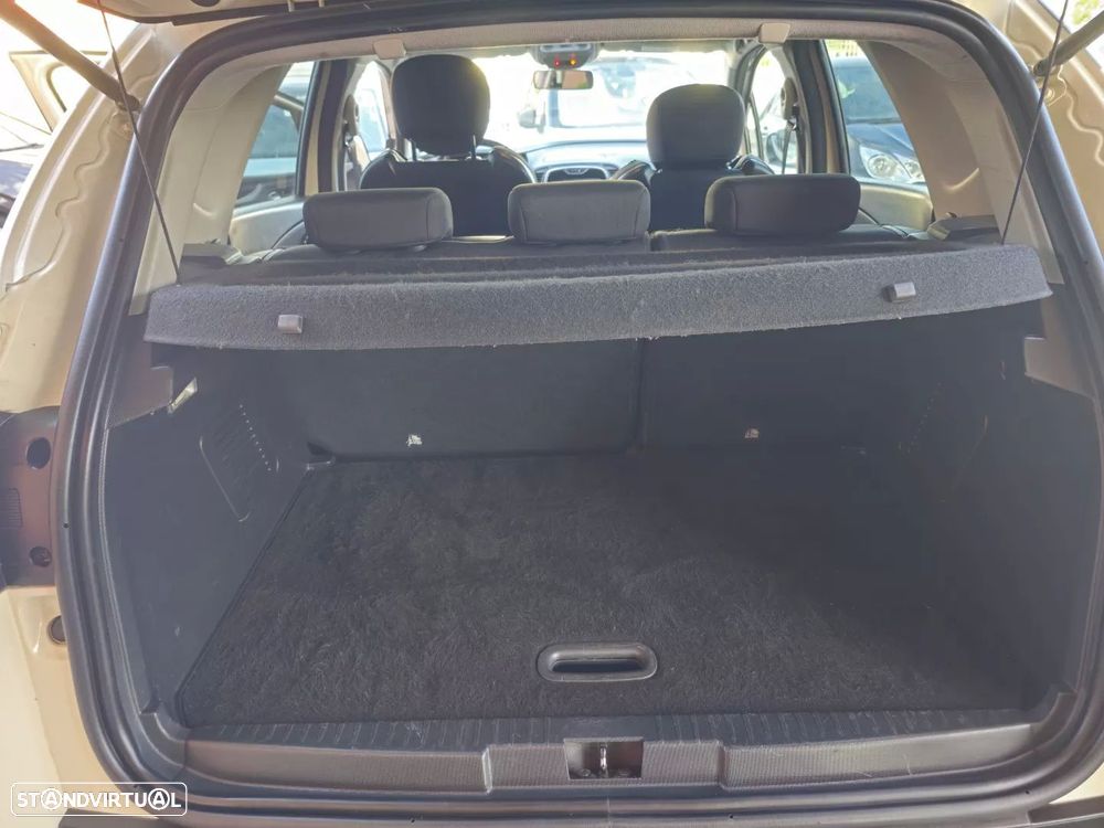 Renault Captur 0.9 TCE - 12