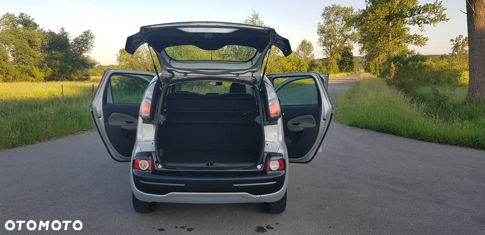 Citroën C3 Picasso HDi 110 FAP Tendance - 8