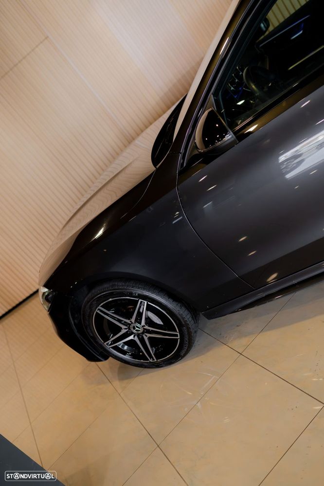 Mercedes-Benz C 300 e AMG Line - 57