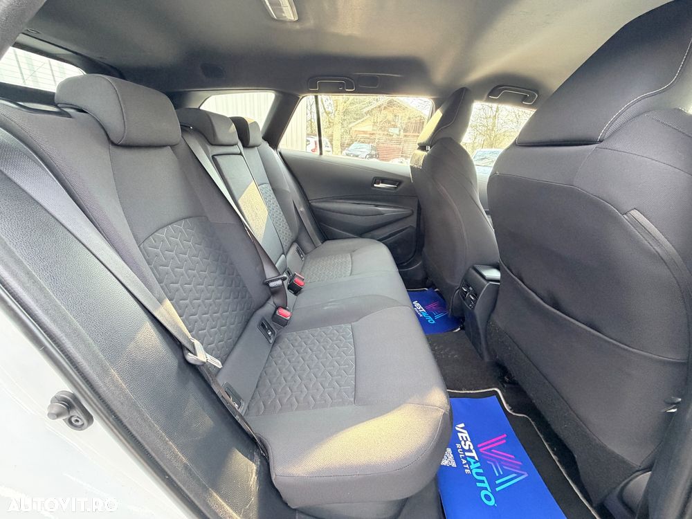 Toyota Corolla 1.8 HSD Dynamic - 20