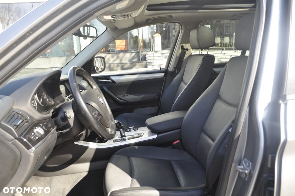 BMW X3 xDrive20i - 14