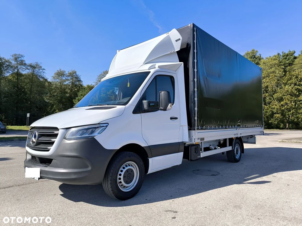 Mercedes-Benz Sprinter - 4