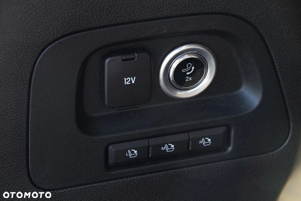 Ford S-Max 2.0 TDCi Titanium PowerShift - 19