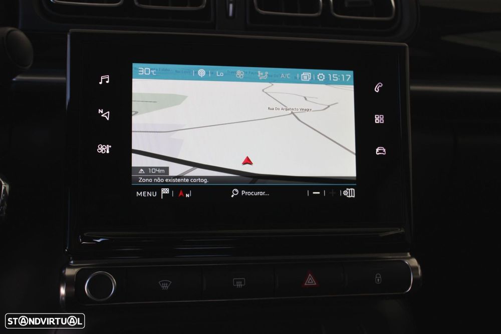 Citroën C3 1.2 PureTech Shine EAT6 - 27