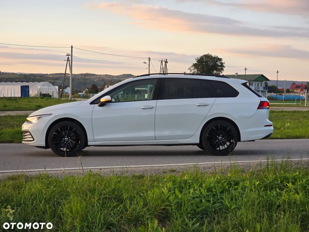 Volkswagen Golf - 10