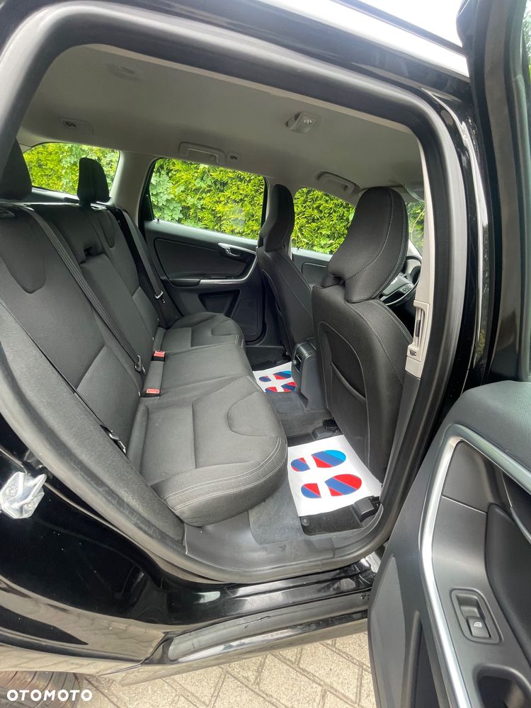 Volvo XC 60 D3 Momentum - 21