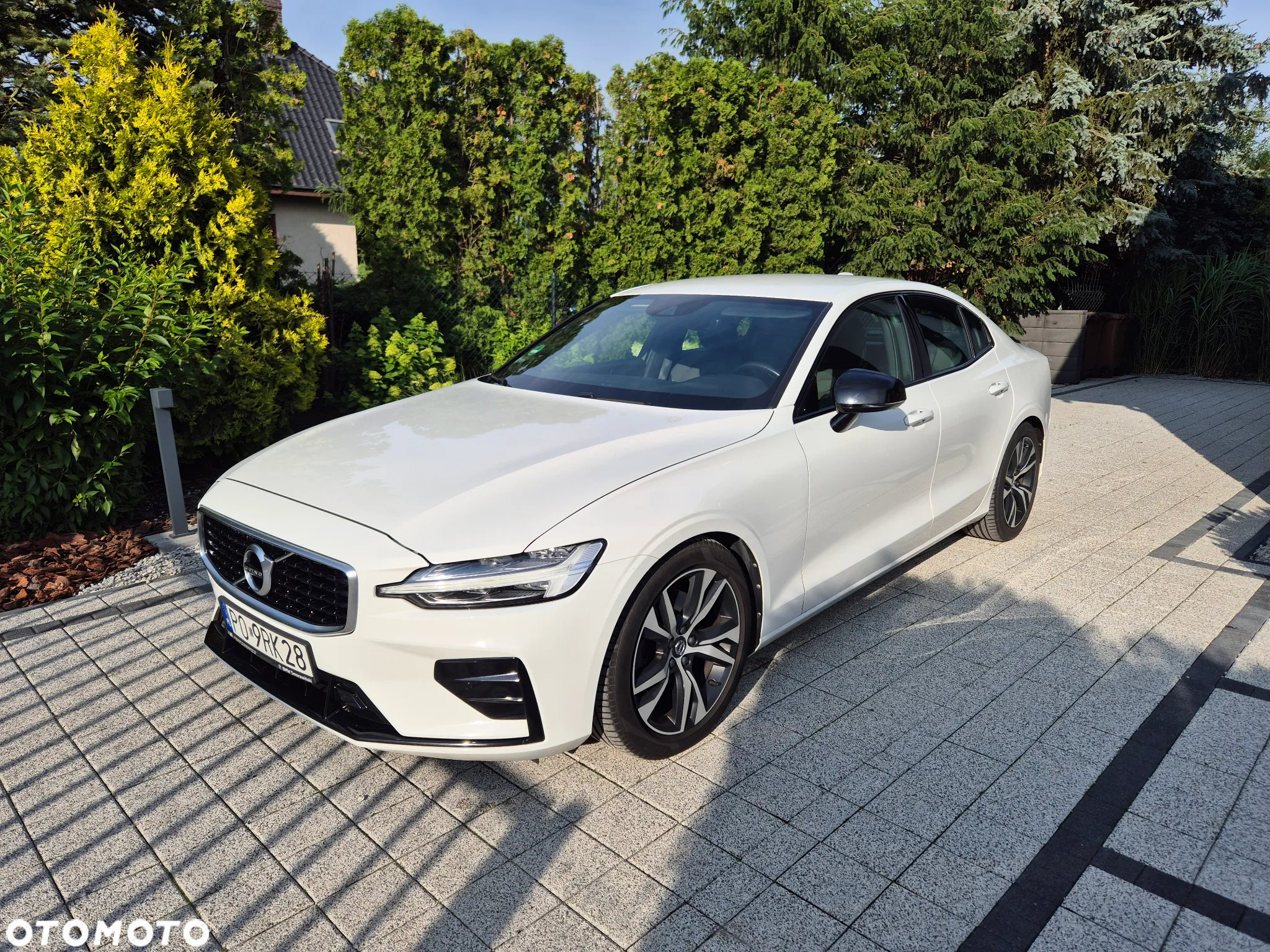 Volvo S60 T4 R-Design - 2