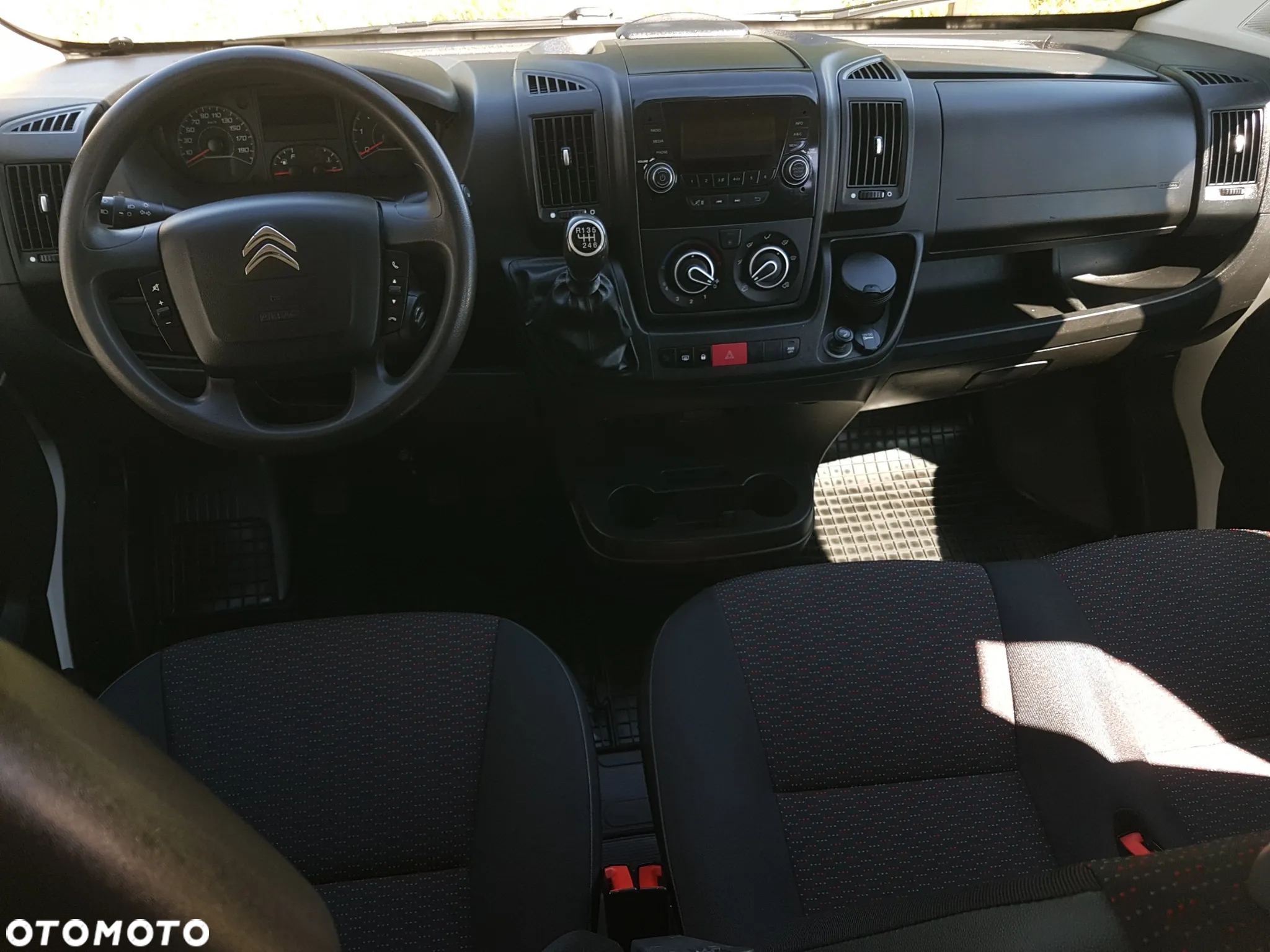Citroën JUMPER 6-OSÓB L3H2 KLIMA BRYGADÓWKA DŁUGI WYSOKI KRAJOWY - 26