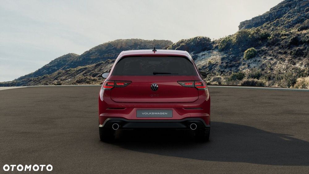 Volkswagen Golf - 9