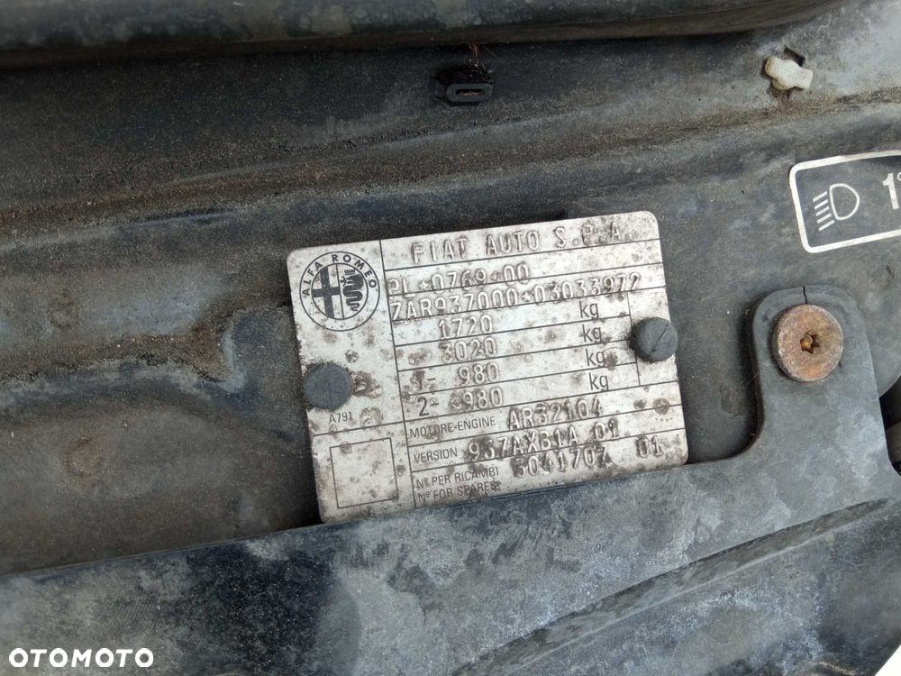 Alfa Romeo 147 1.6 16V T.SPARK *na części* - 7