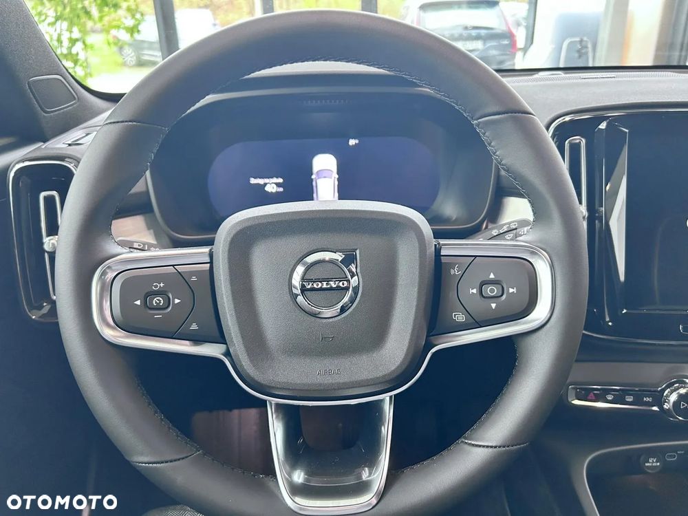 Volvo XC 40 - 15