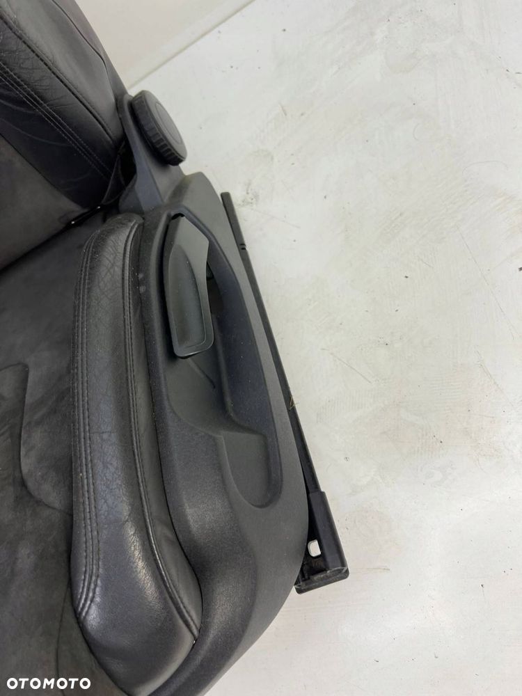 Komptel foteli z boczkami alcantara Audi TT TTS Mk2 - 3