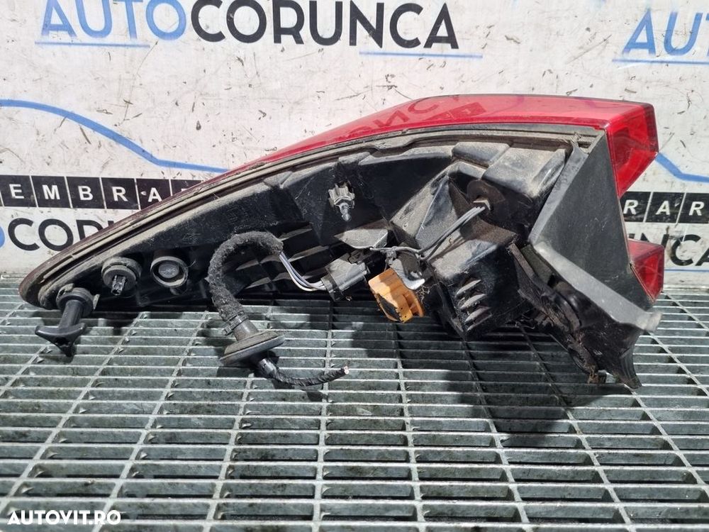 Stop Dreapta Renault Kadjar 2015 - 2018 SUV 4 Usi (1317) Cu led Fisurat - 3