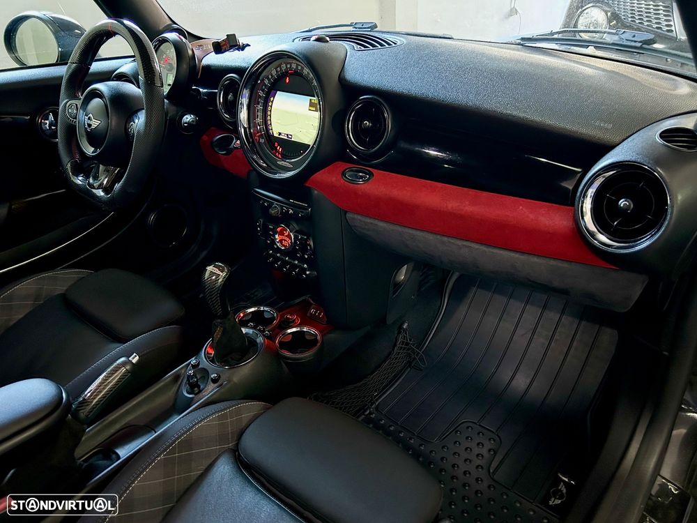 MINI Clubman John Cooper Works - 15