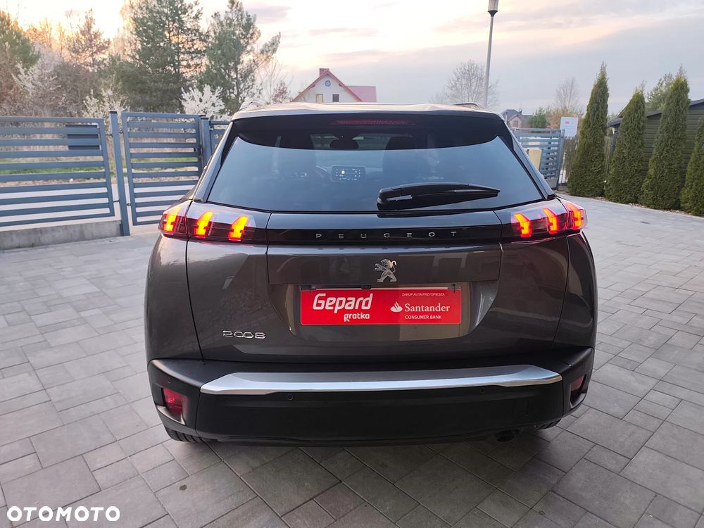 Peugeot 2008 - 15