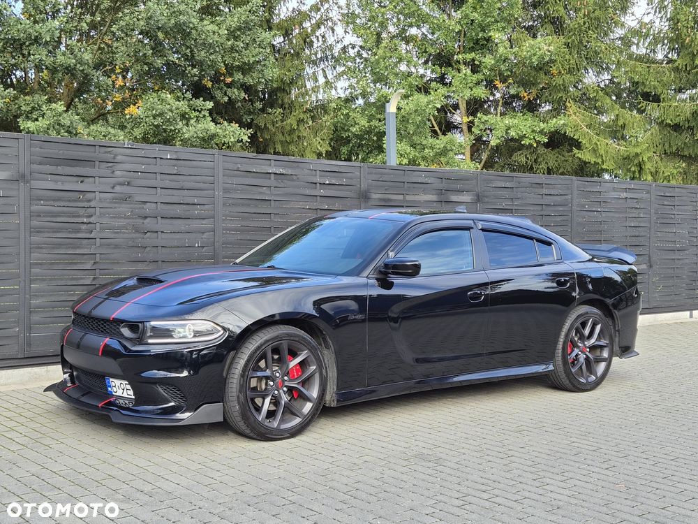 Dodge Charger 5.7 R/T - 1