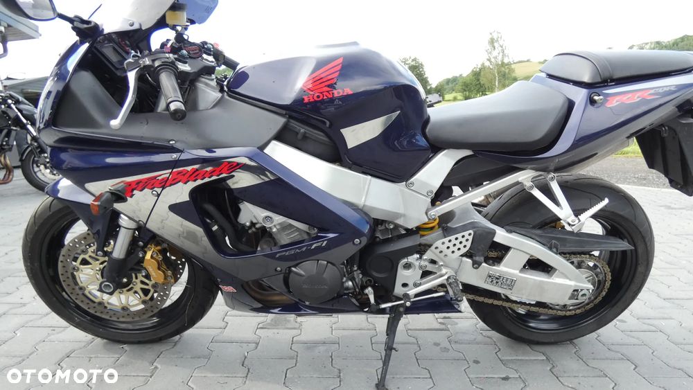 Honda CBR - 6