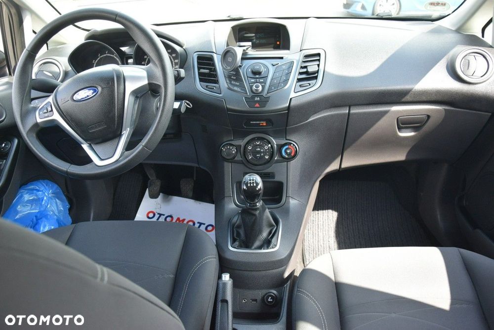 Ford Fiesta 1.25 Trend - 14