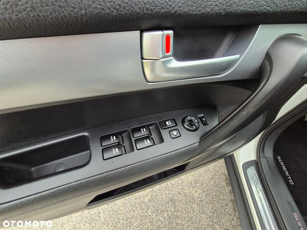 Kia Sorento - 31
