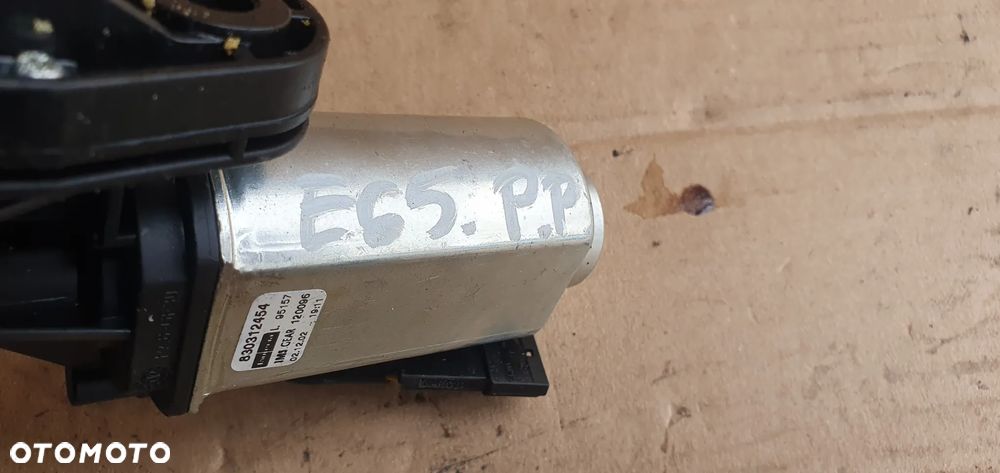 Silniczek regulacji fotela siedzenia pasażera BMW 7 E65 8303124 - 7
