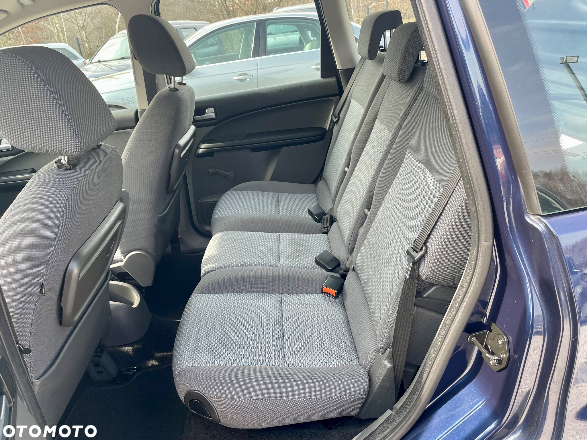 Ford C-MAX 1.8 Ghia - 26