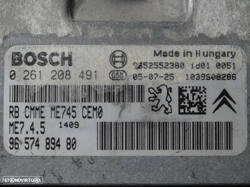 Centralina De Motor Citroën C4 I Três Volumes  0261208491 / 9657489480 - 2