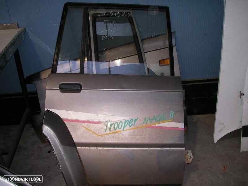 PORTA TRASEIRA DIREITA ISUZU TROOPER I 2.8 TD (UBS55) 106CV 2771CC - 1