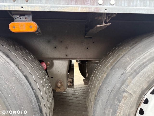 Schmitz Cargobull SKO24 IZOTERMA Naczepa Ciężarowa, OSIE SAF, PODNOSZONA OŚ, RAMA W OCYNKU, ŚCIANA 5,5CM - 27