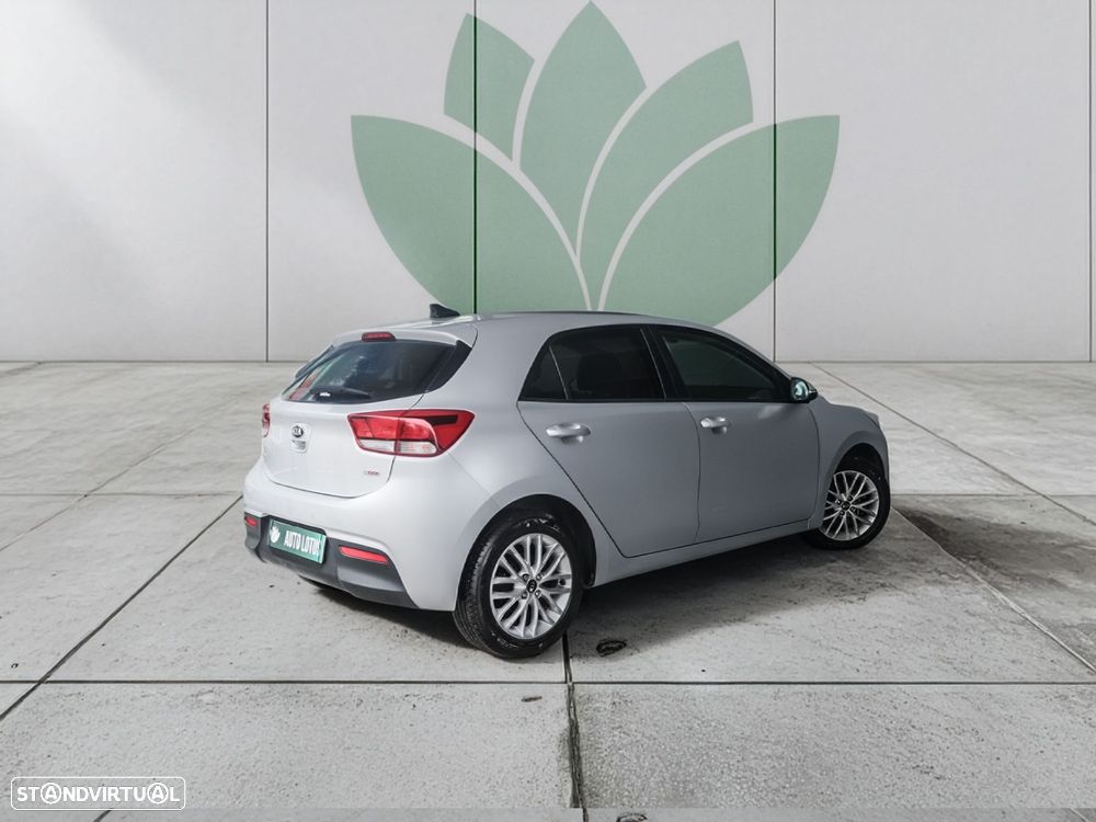 Kia Rio 1.0 T-GDi EX - 4