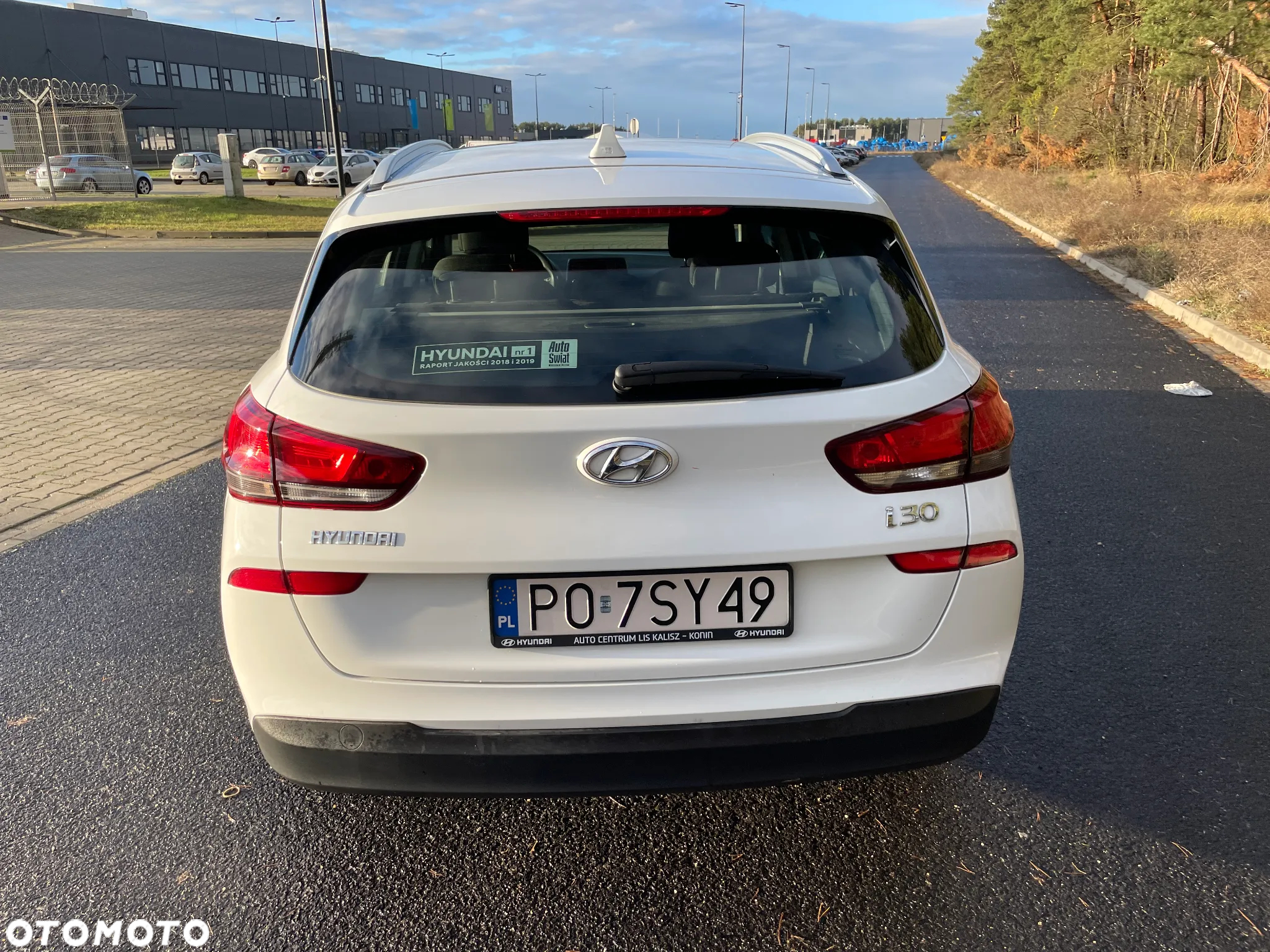 Hyundai i30 1.6 D Classic + - 18