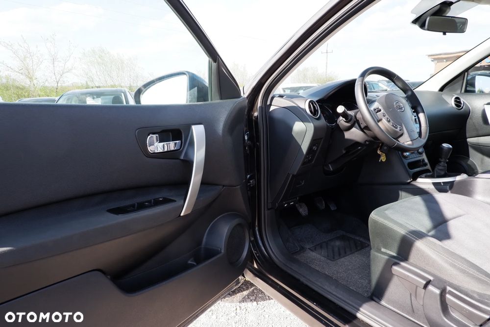 Nissan Qashqai 1.5 dCi N-Tec - 24