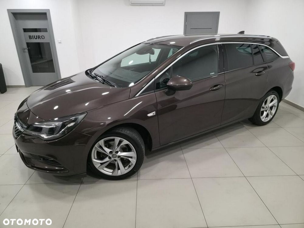Opel Astra 1.4 Turbo Innovation - 4