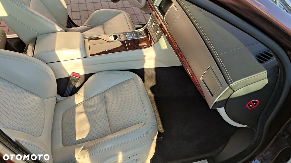 Jaguar XF 3.0 V6 D S Portfolio - 19