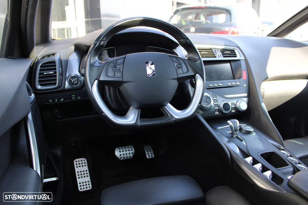 DS DS5 2.0 Hybrid4 Sport Chic - 23