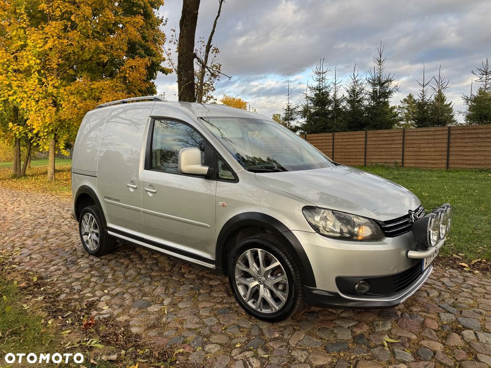 Volkswagen Caddy Cross Trendline 4Motion DSG - 1