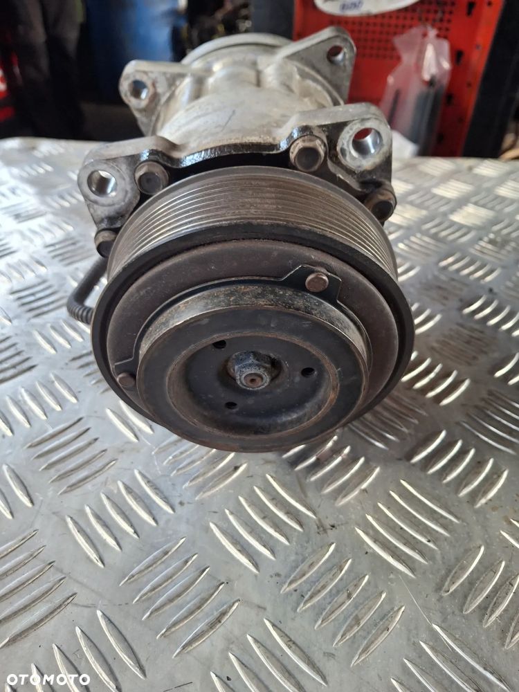 SPRĘŻARKA KLIMATYAZJI DAF LF 220 EURO 6 PX-7 - 2