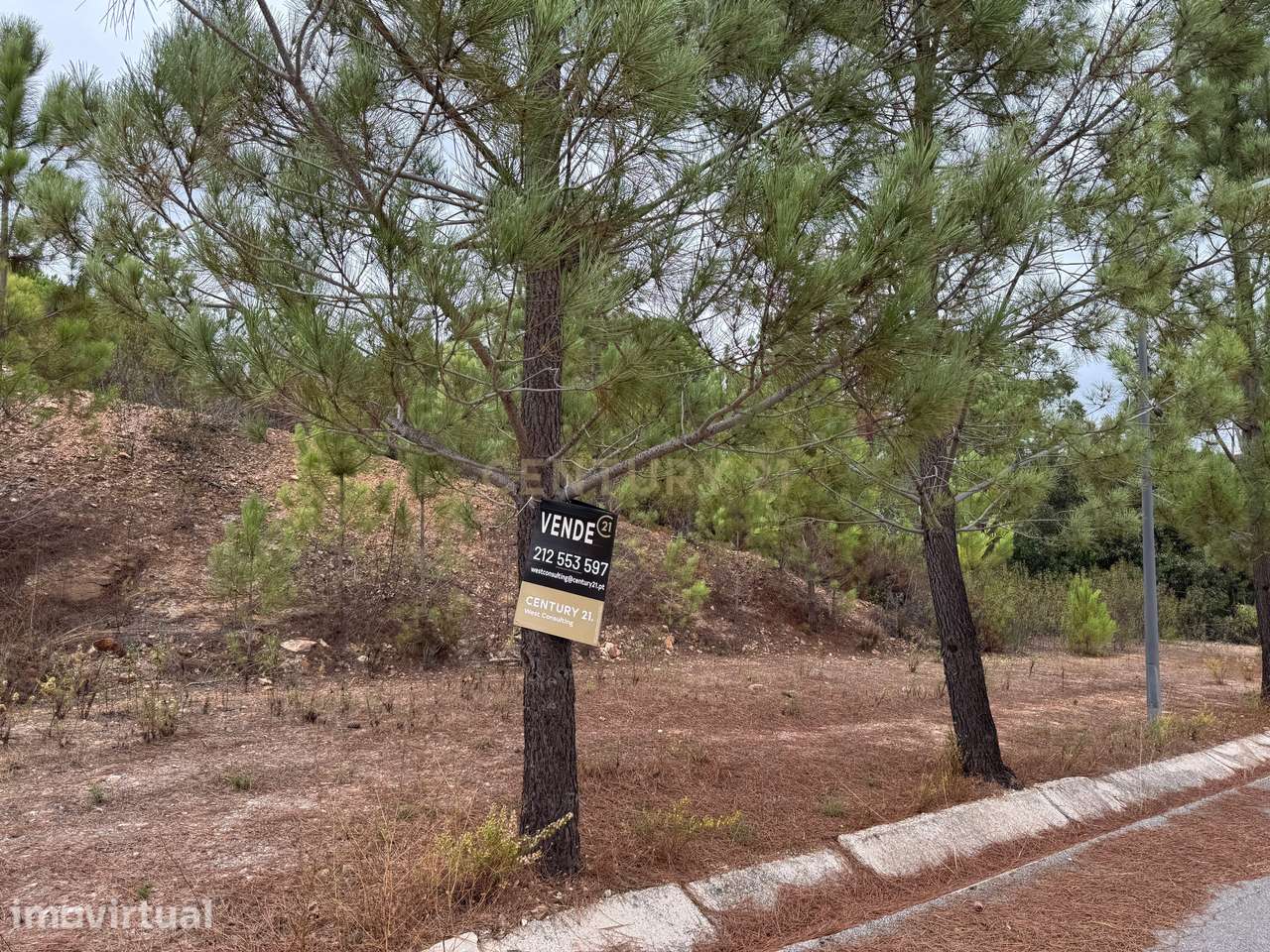 Terreno Urbano para Comércio ou Serviços de Fundo Imobiliário - Grande imagem: 4/21